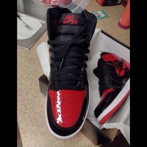 Air Jordan 1 Patent Bred Leather